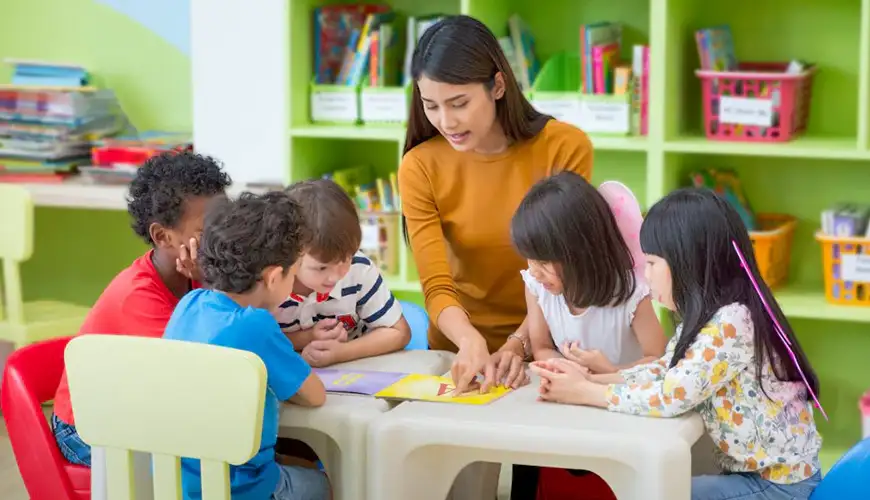 Best Education Consultant in UK | RAY Education