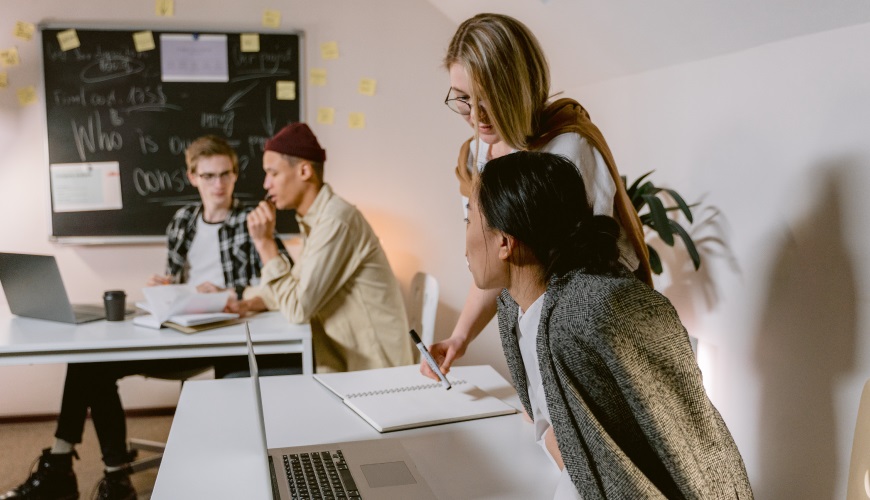 Best Education Consultant in UK | WoodRow Education